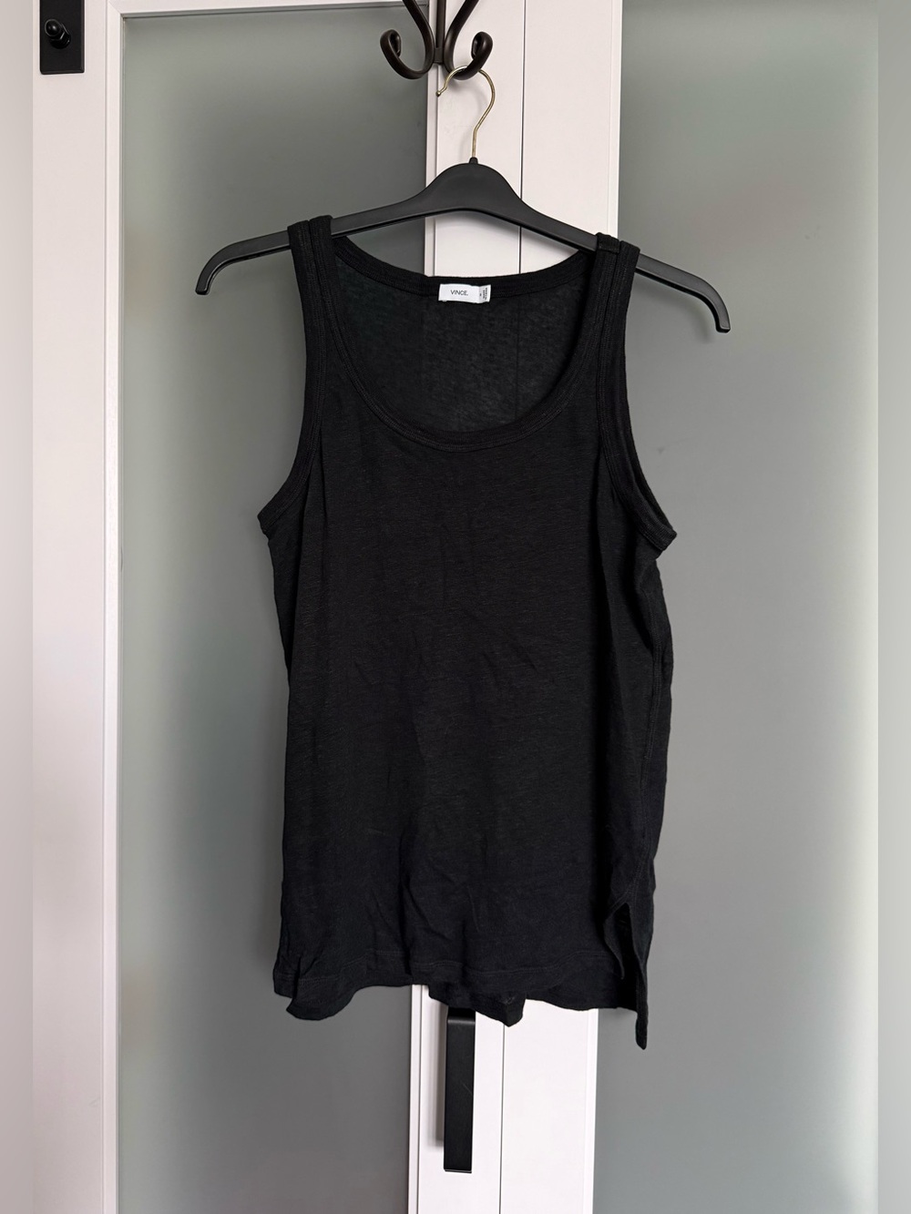 Vince Black Textured Scoop Tank
